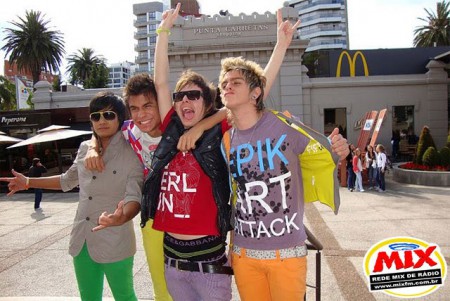 Se eu fosse um anjo da guarda, viveria para te guardar, mas como sou humano, vivo para te amar